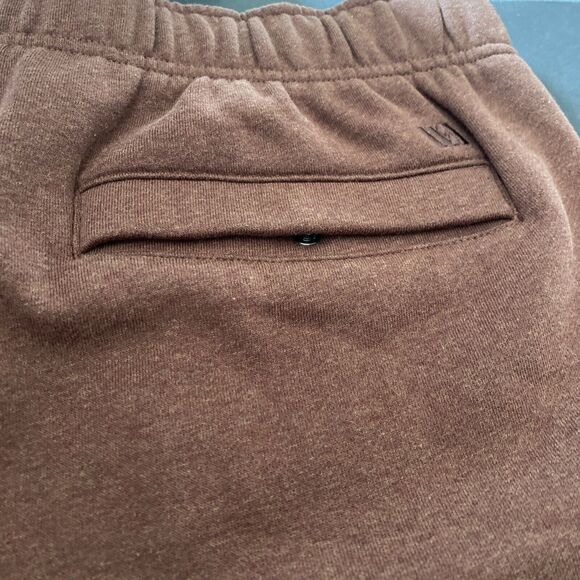 VRST 8 Inch Fleece Shorts Men’s Size Medium Earth Brown Heather Retail $45.00 - Picture 5 of 7